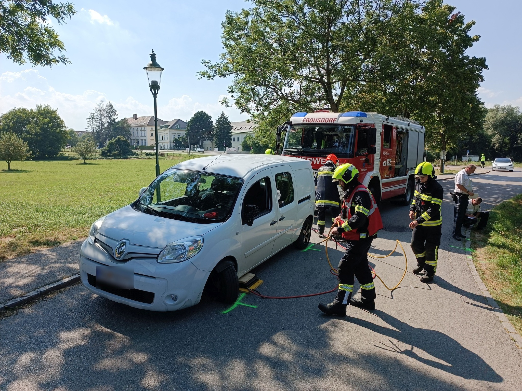 Moped gegen PKW