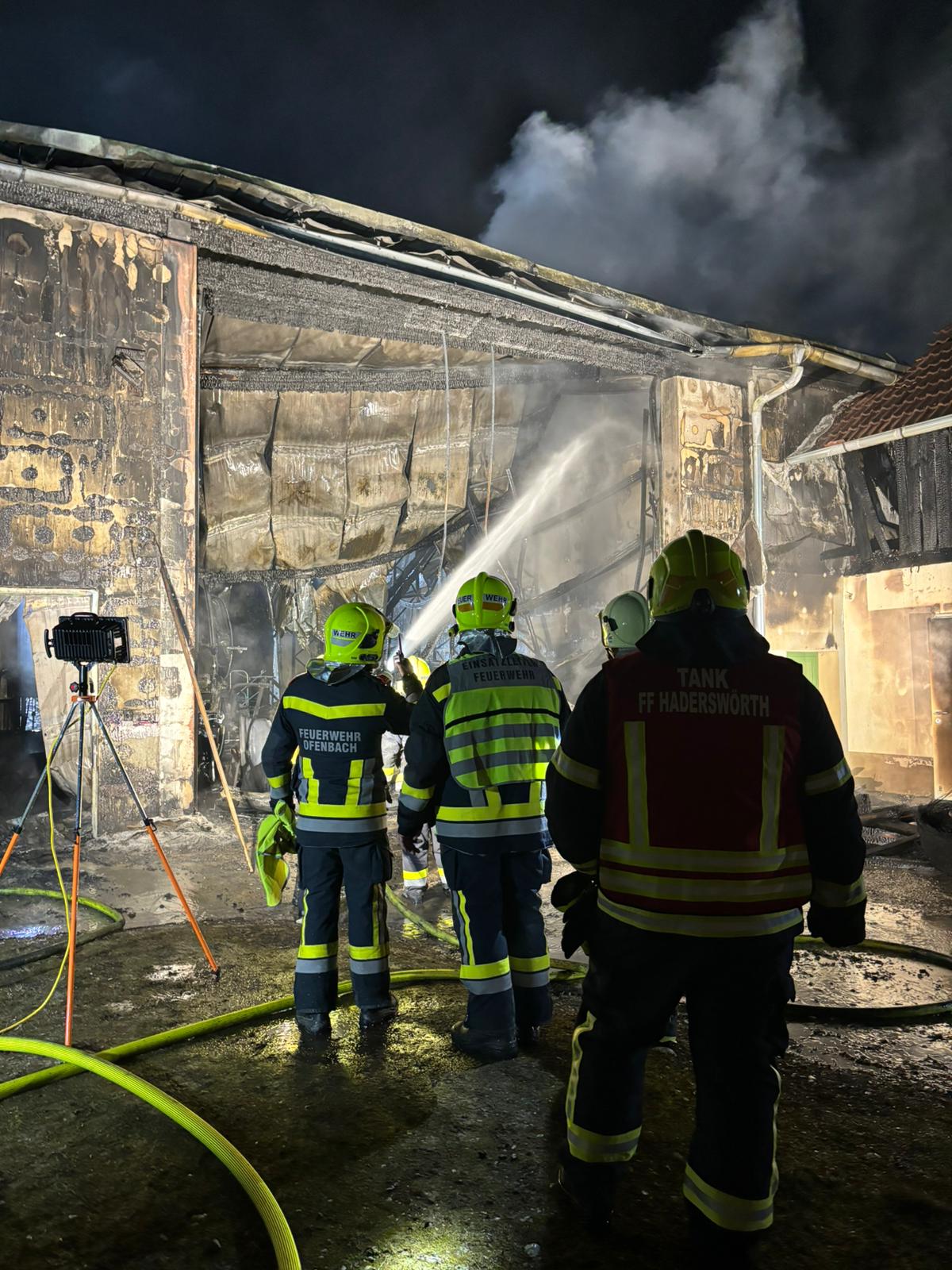 B3 Vollbrand einer Maschinenhalle