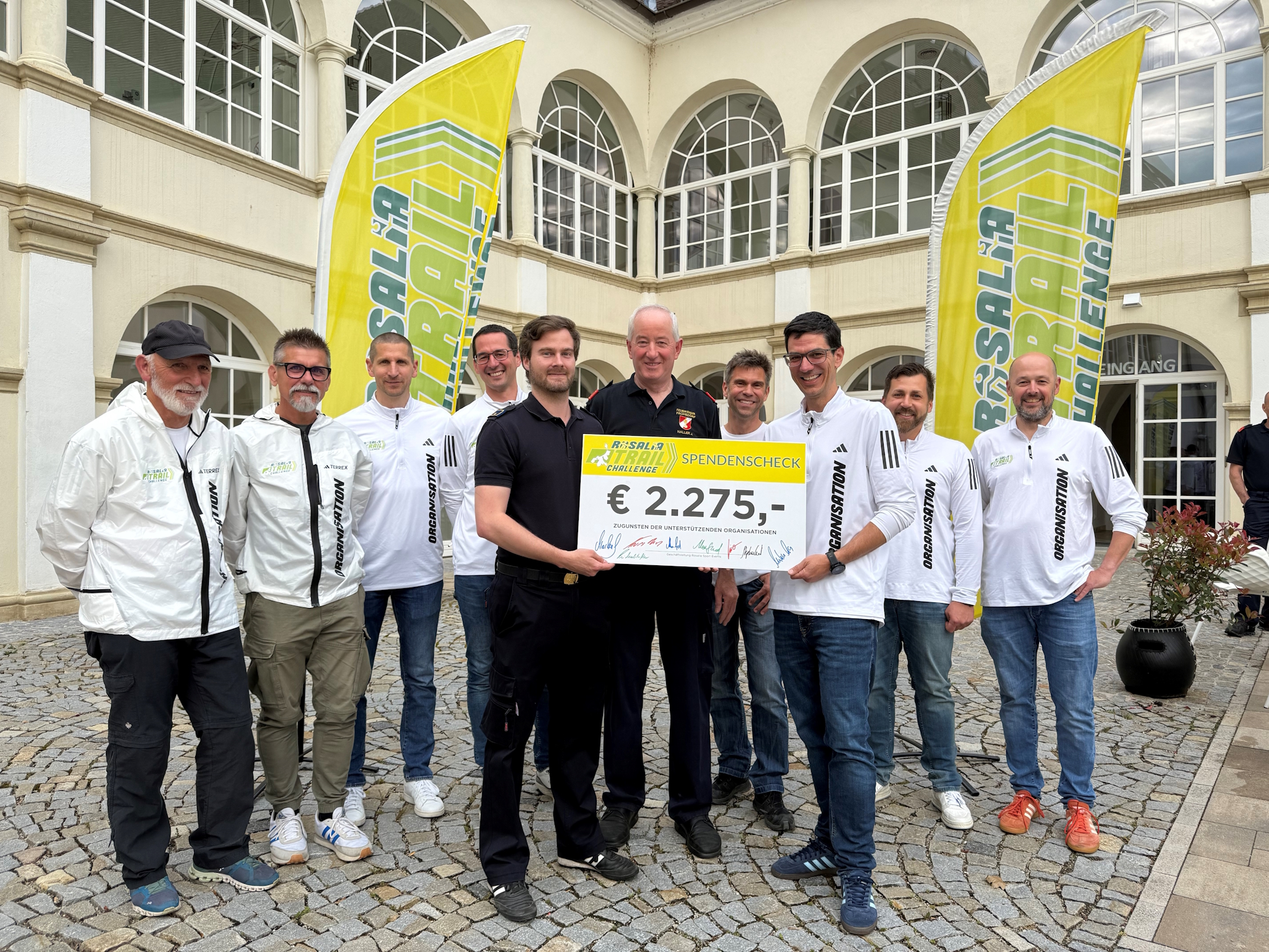 Großzügige Unterstützung für die Feuerwehr Frohsdorf