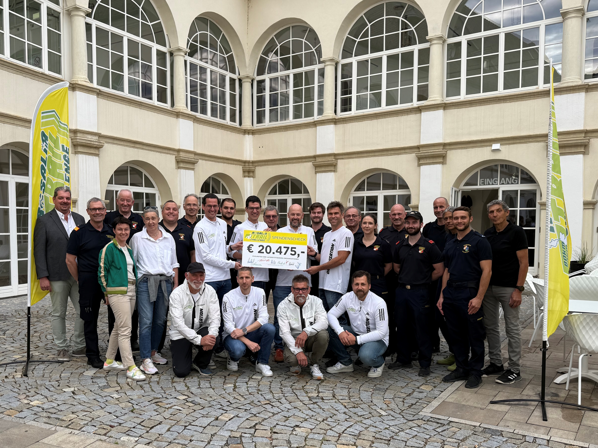 Großzügige Unterstützung für die Feuerwehr Frohsdorf