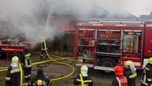 Mehr über den Artikel erfahren B3 – Gebäudebrand